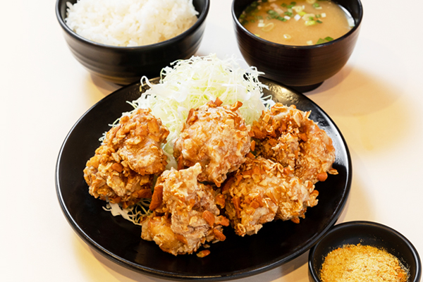鶏の柿揚げ定食のイメージ画像
