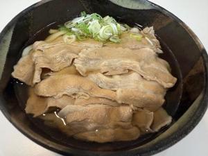 うどん屋さんの肉うどん.jpg