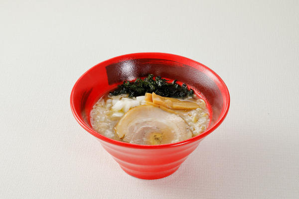 背脂×魚介醬油ラーメンのイメージ画像