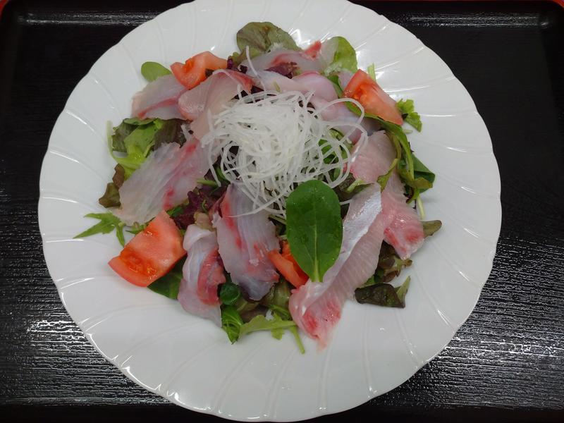 カルパッチョ風海鮮サラダ.JPG
