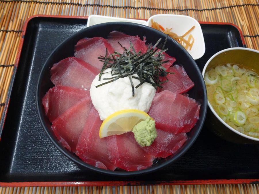 まぐっろの山かけ丼.JPG